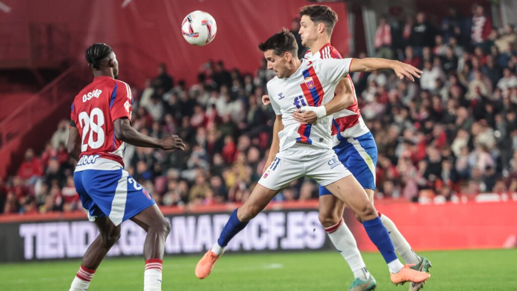 nhan-dinh-soi-keo-eldense-vs-granada-luc-02h30-ngay-1-2-2025-1