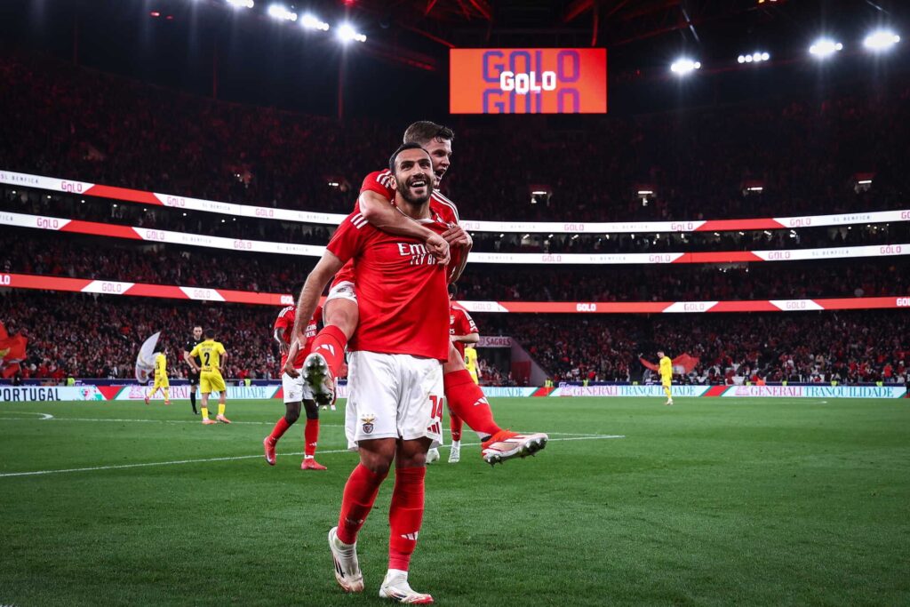 nhan-dinh-soi-keo-tirsense-vs-benfica-luc-02h45-ngay-10-4-2025-1